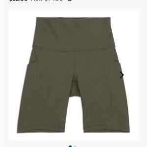 Lululemon Wunder Train High-Rise Short With Pockets (6 inch)